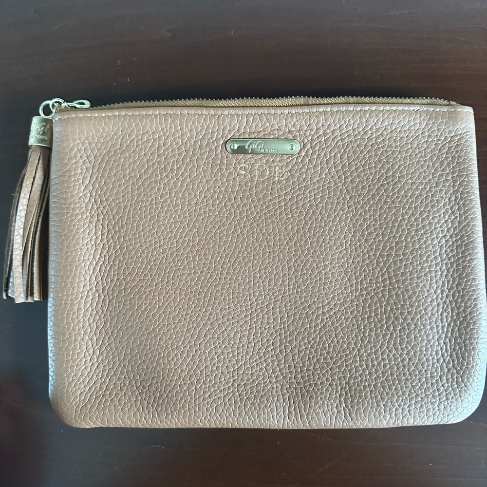 GiGi New York All in One Clutch